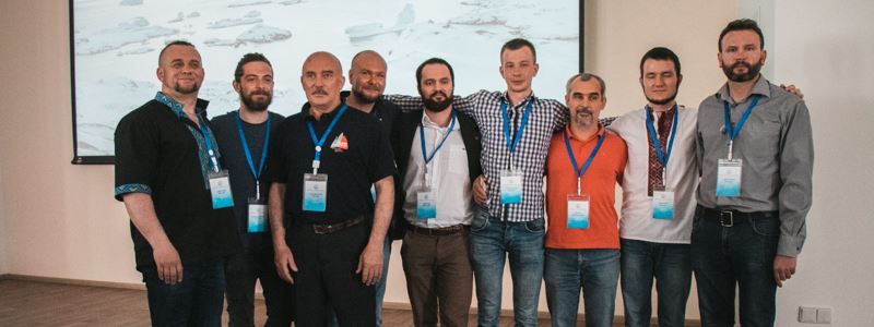 Из Антарктики в Киев: полярники рассказали о глобальном потеплении и обнимашках с пингвинами