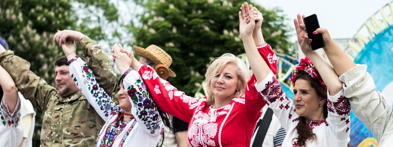 Дни памяти в Киеве: как на Певческом поле проходит художественный фестиваль