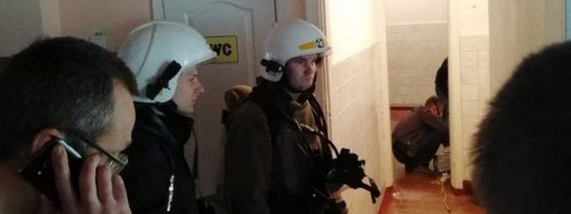 Столб-убийца, расстрел семьи в Австралии и химвещество в школе Павлограда: ТОП новостей дня