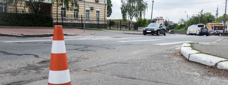 Как сейчас выглядит улица Лаврская в Киеве после ремонта