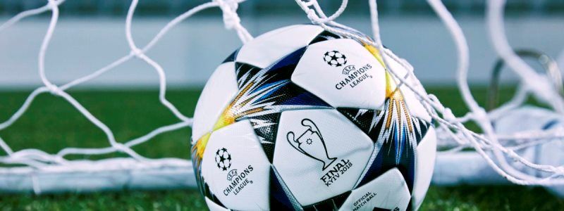 В Киеве появилась возможность получить мяч с подписями победителей Лиги Чемпионов: узнай как