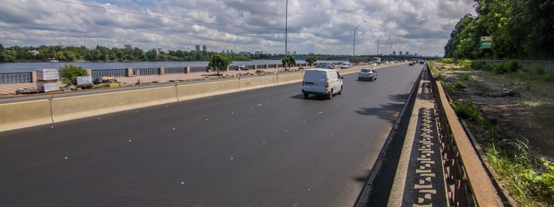 В Киеве после капремонта открыли Набережное шоссе: как выглядит трасса сейчас