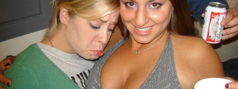 Крушение самолета, скандал с "договорняками" в украинском футболе и самый «счастливый» размер груди: ТОП новостей дня