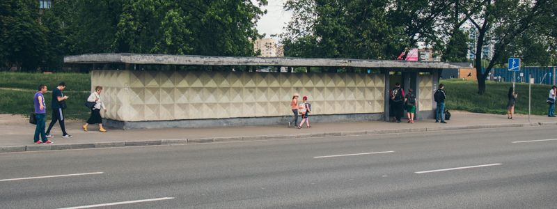 Штукатурка со стен и ямы: как выглядит переход на Кольцевой до капремонта