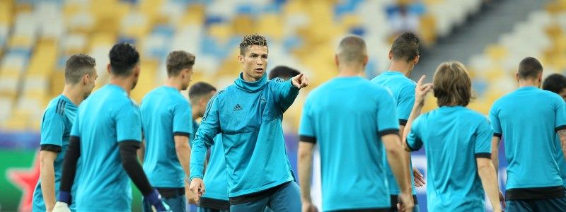 Тяни ногу: как "Ливерпуль" и "Реал" разминались и тренировались перед решающим матчем