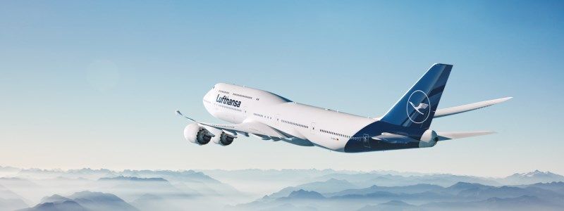 Ryanair затроллил Lufthansa за видео, в котором Киев показали как Москву