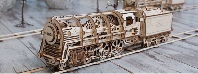 Украинские игрушки из фанеры будут продавать в "Диснейленде"