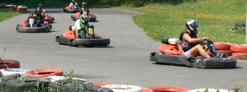 Где в Киеве можно прокатиться на большой скорости: ТОП картингов