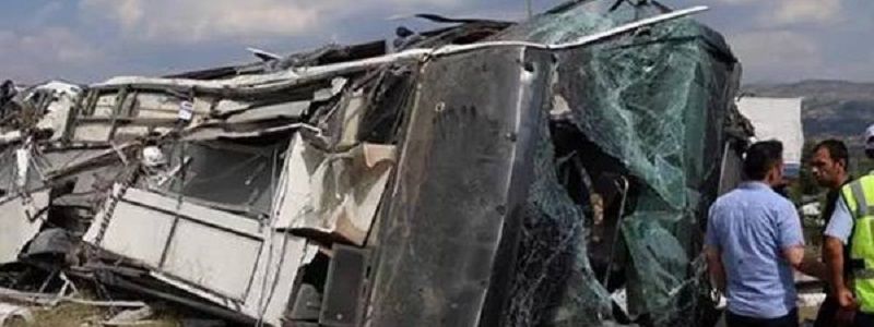 ДТП с 18 погибшими, землетрясение и рейтинг популярных песен века: ТОП новостей дня