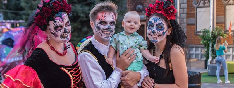 Мистическая ночь Santa Muerte в Киеве: ищи себя на фото