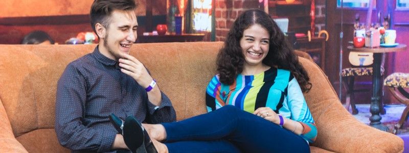 Кураж Базар в стиле сериала "Friends": ищи себя на фото