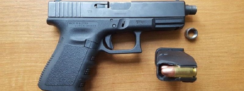 Пистолет за 50 тысяч: в Киеве задержали нацгвардейца за торговлю оружием