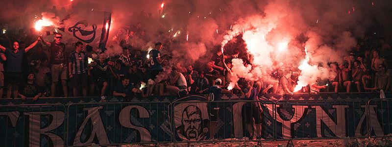 Дым, файеры и туалетная бумага: как прошел матч «Динамо» - «Шахтер»