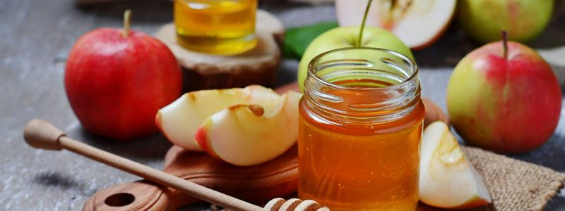 Где в Киеве освятить цветы и мед на Медовый спас: расписание служб