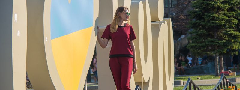 Столица в лицах: какое настроение у жителей Киеве в последний летний понедельник