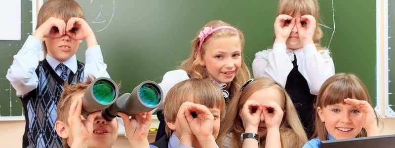 На каждого первоклассника в Киеве выделили более 6 тысяч гривен: на что потратят деньги