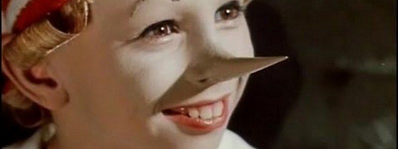 Центр Киева перекроют из-за 6-метрового Буратино