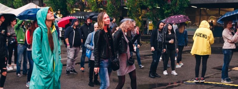 Литературный Кураж-Базар: как прошел первый день барахолки в Киеве