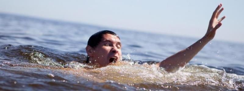 У Києві мешканців столиці хочуть навчити навичкам рятування на воді