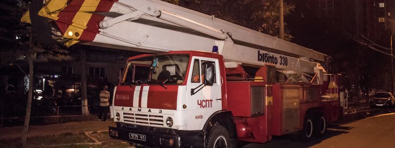 В Киеве на Ковпака горела квартира в 9-этажке