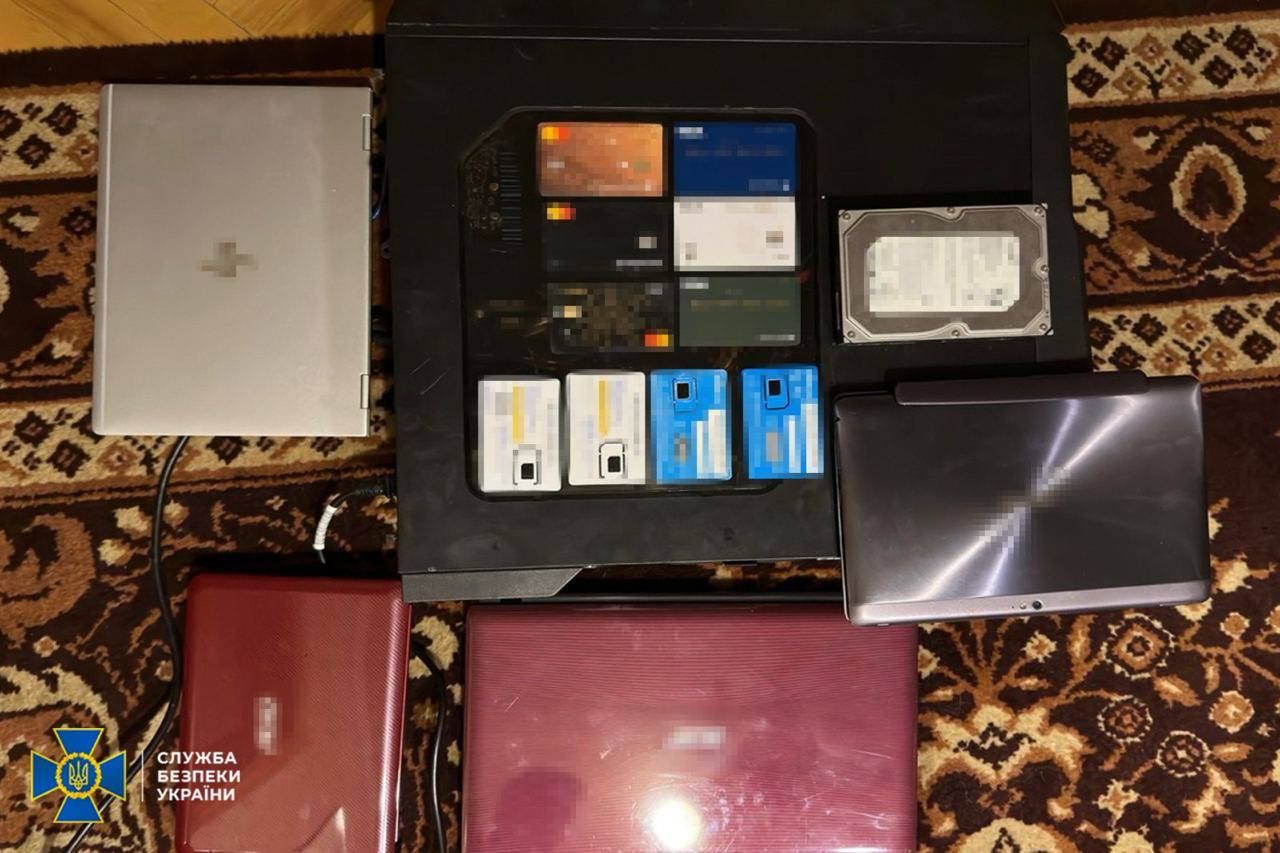 У Києві затримали агента фсб, який задля шніонажу планував вступити до школи “Армії дронів” 2