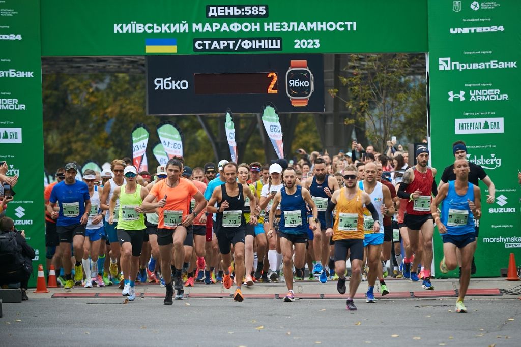 Як військові на протезах пробігли Київський марафон Незламності 2023: більше 5 тисяч киян взяли участь у змаганнях 7