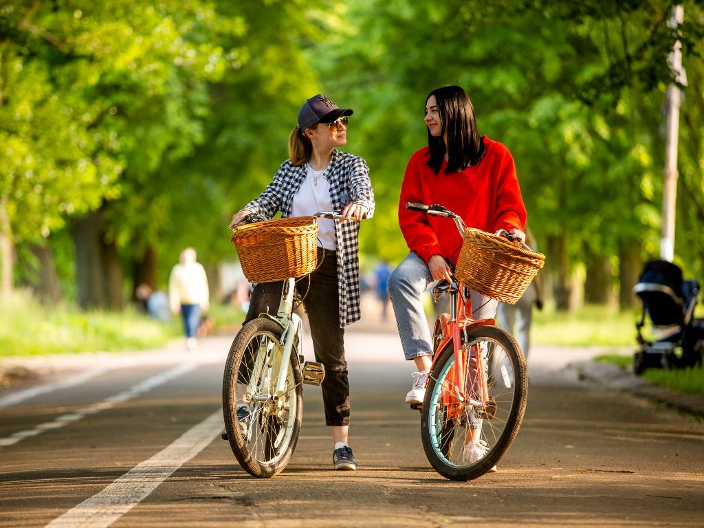 Куди піти у Києві на вихідних: які локації відкриті на ВДНГ восени 1
