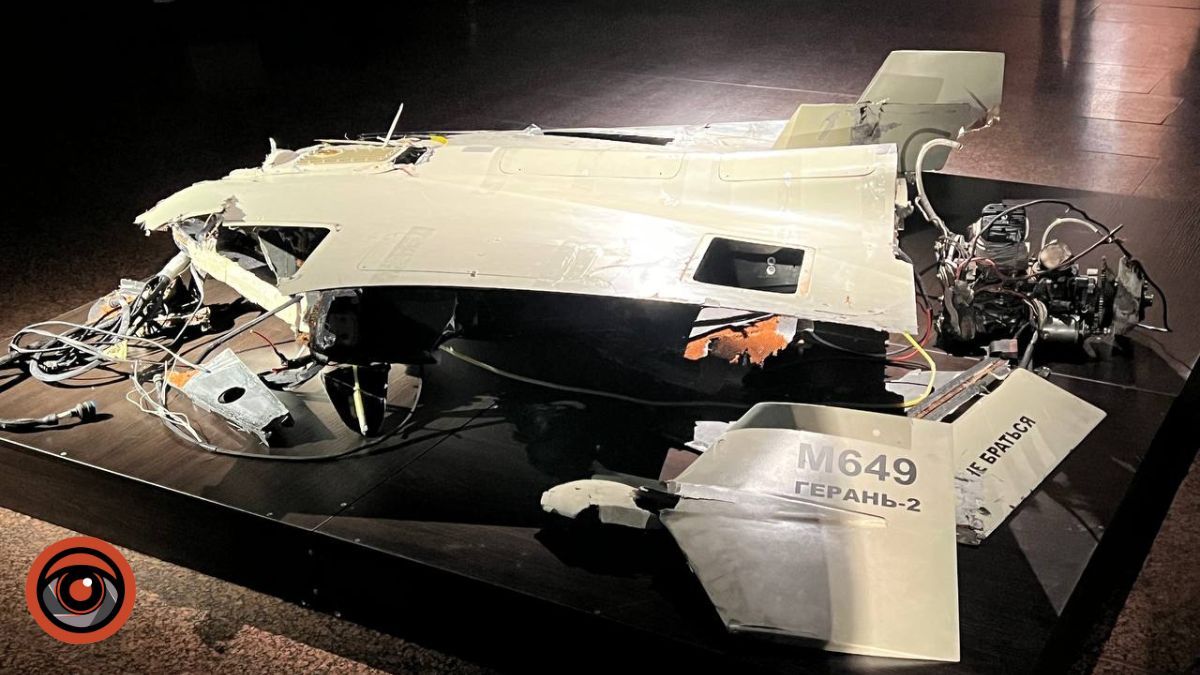 Где увидеть демонтированный со щита "серп и молот": в Киеве открыли доступ к Родине-Мать и выставку в музее 2