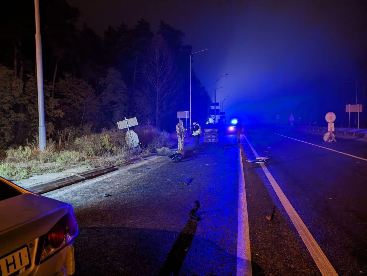 У Києві на блокпосту насмерть збили військового: всі деталі ДТП 2