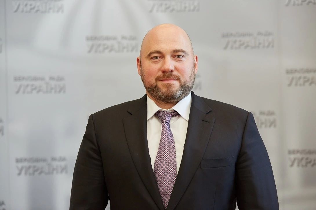 Кияни вважають, що Столяр мав відношення до забудови