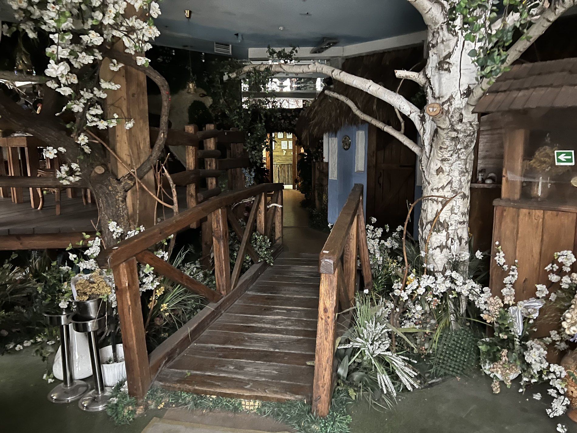 Так бывший ресторан выглядит сейчас Так бывший ресторан выглядит сейчас