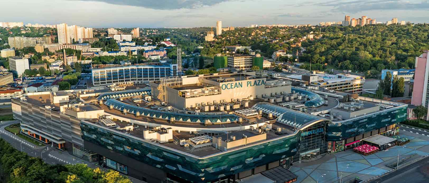 Українці позмагаються за ТРЦ.