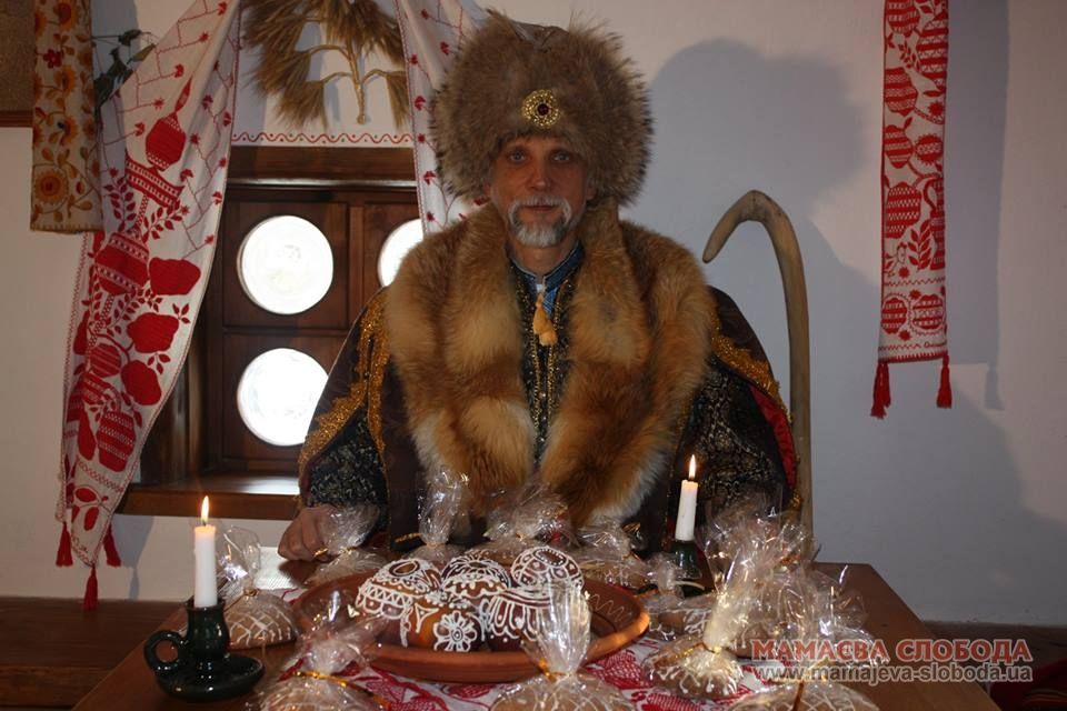 Святий Миколай привітає малих та вручить "Рибку", символ свята