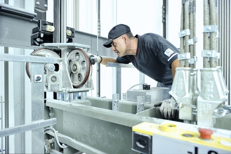 Расходы на обслуживание лифтов разные в разных районах Киева. Расходы на обслуживание лифтов разные в разных районах Киева.