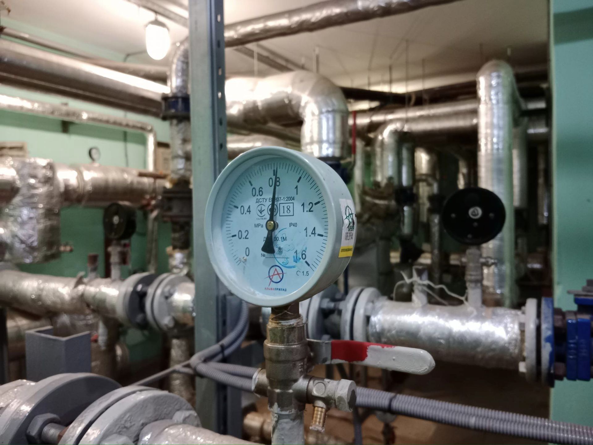 мешканцям будинку не страшні відключення світла. Фото - 