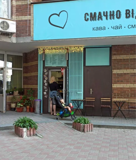 Невеличкий заклад в ЖК продають за 100 тис грн