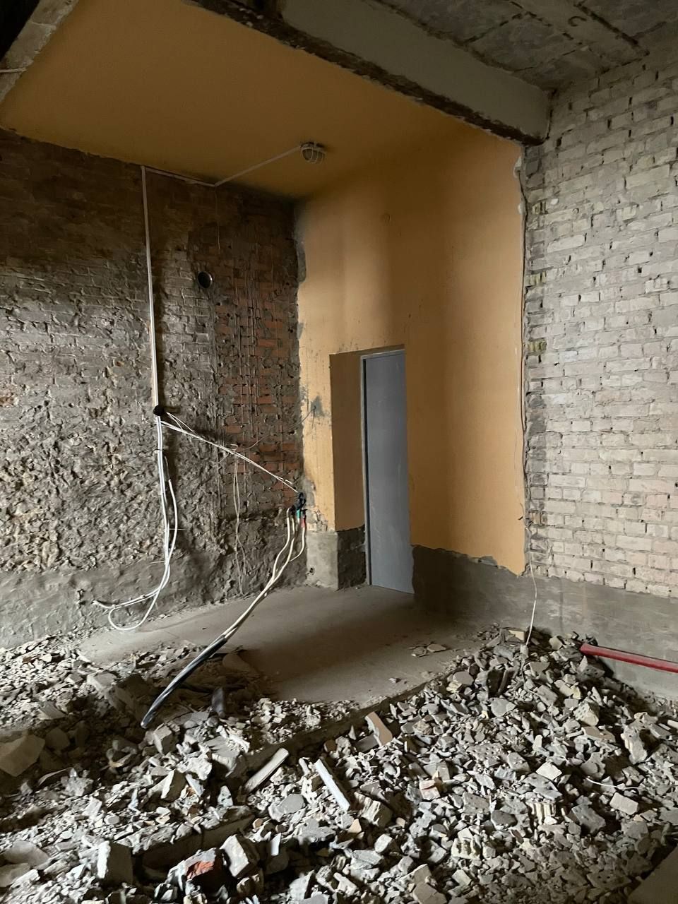 Реставрацией Келий Братского монастыря заинтересовались в комитете градостроительства ВР: разрешения и работу проверят 4