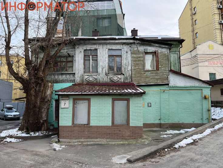 Так виглядає найстаріший житловий будинок Києва сьогодні