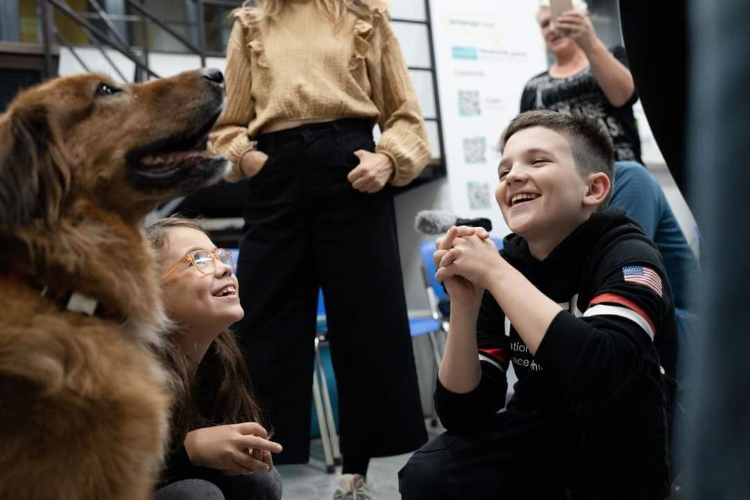 На зустрічі можуть приходити як дорослі, так і діти. На зустрічі можуть приходити як дорослі, так і діти.