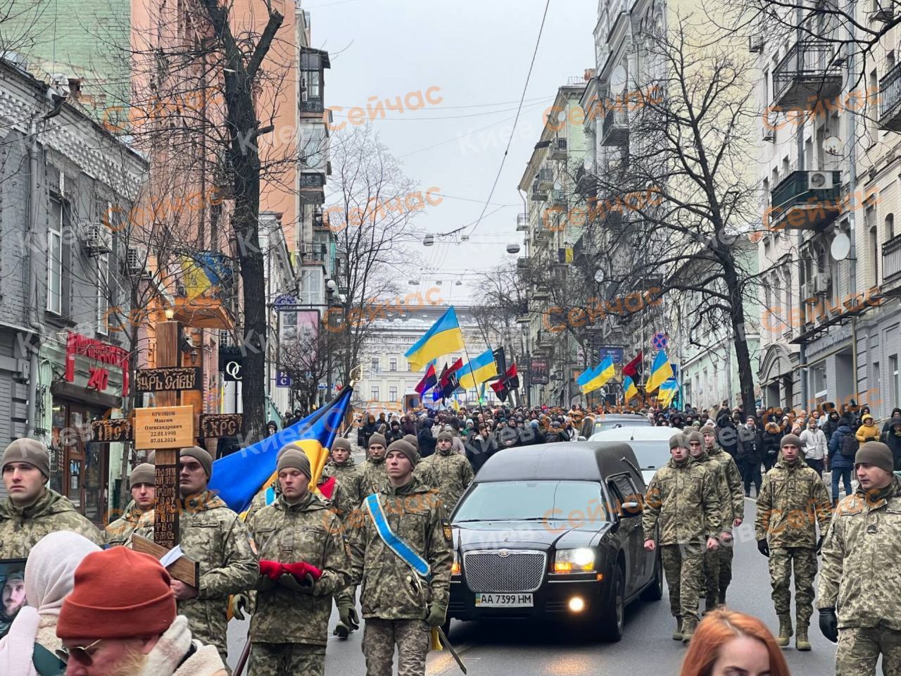 В Киеве простились с поэтом Максимом "Далее" Кривцовым, погибшим на войне - фото 4