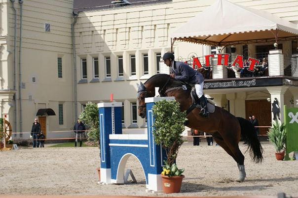 Фото: Кінноспортивний клуб MAGNAT