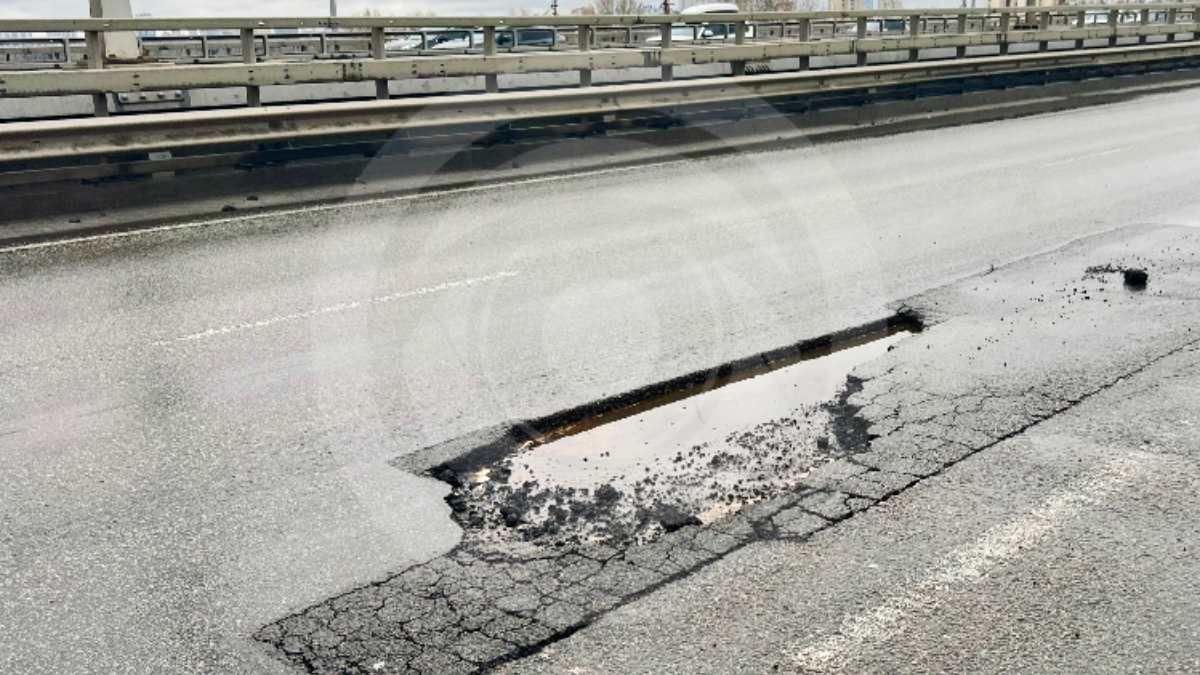 Балансоутримувач каже: у зв'язку з воєнним станом на ремонт немає коштів Балансоутримувач каже: у зв'язку з воєнним станом на ремонт немає коштів