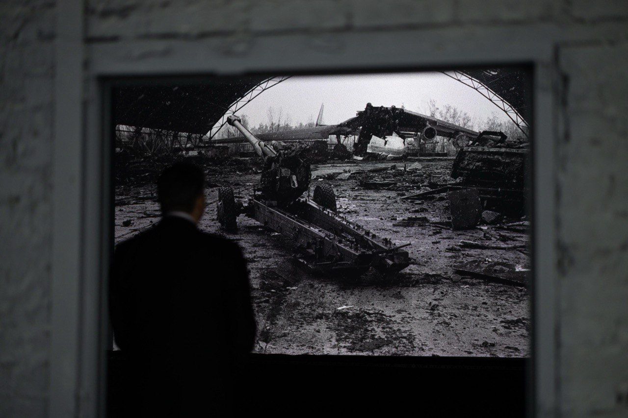 Кадри після деокупації Київщини до болі нагадують кінохроніку 40-х років. Фото Віталій Ухов