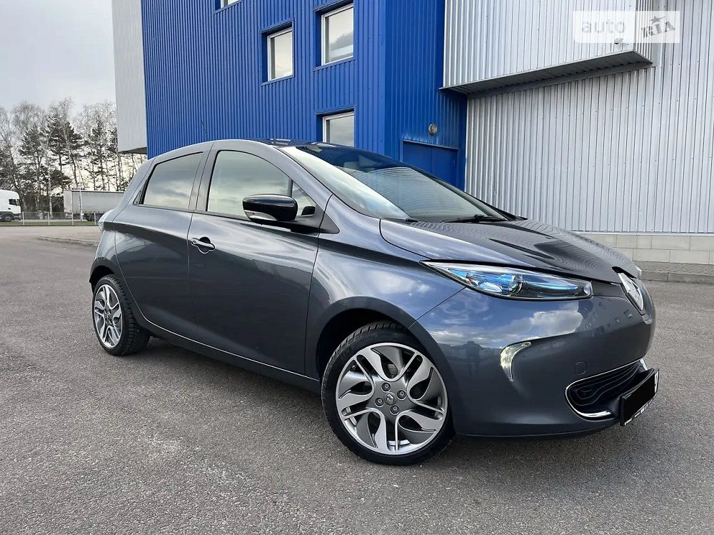 Электрокар Renault Zoе судья приобрел за 5 тысяч гривен.