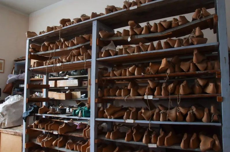 Фонд госимущества планирует продать киевское протезное предприятие. Фонд госимущества планирует продать киевское протезное предприятие.