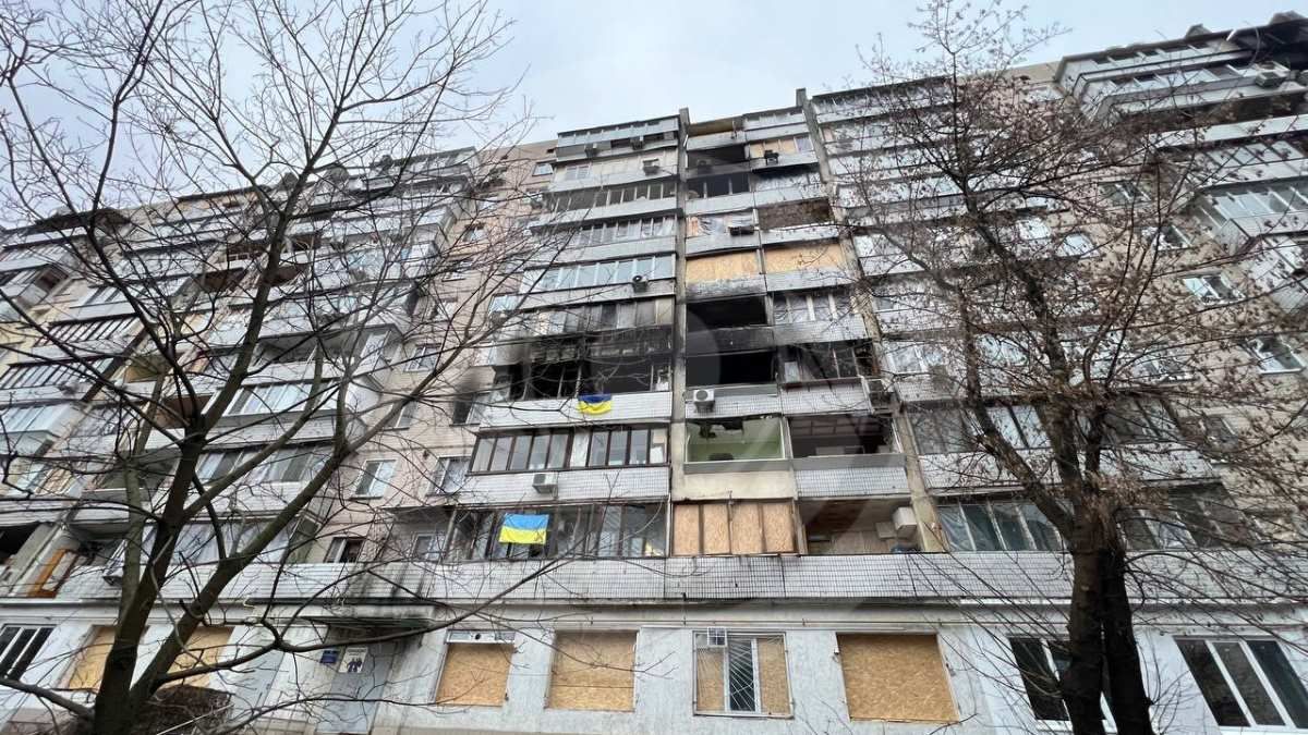 У дев'ятиповерхівці вигоріли з десяток помешкань