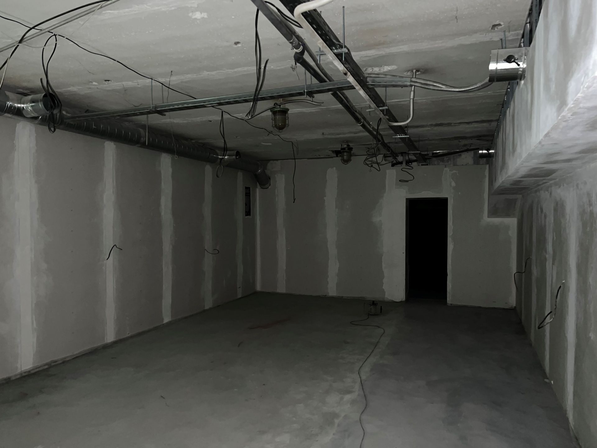 Так выглядит отремонтированное помещение.