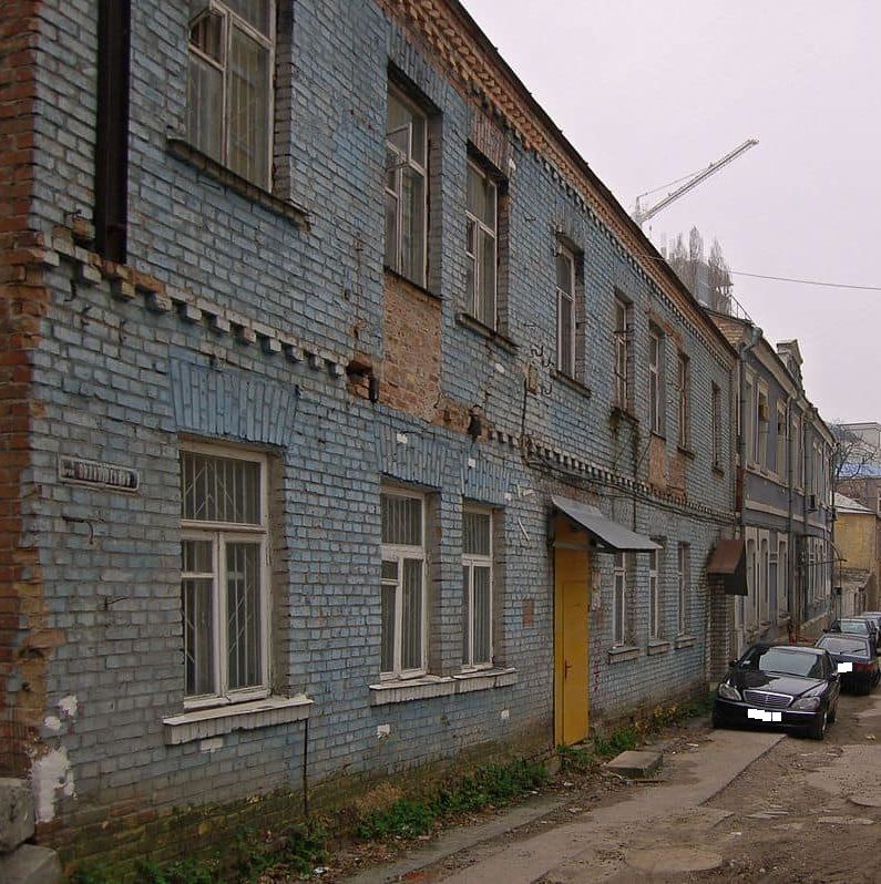 Будівлі в Пилипівському провулку віддадуть фірмі, яка може мати зв'язок з Медведчуком. Будівлі в Пилипівському провулку віддадуть фірмі, яка може мати зв'язок з Медведчуком.