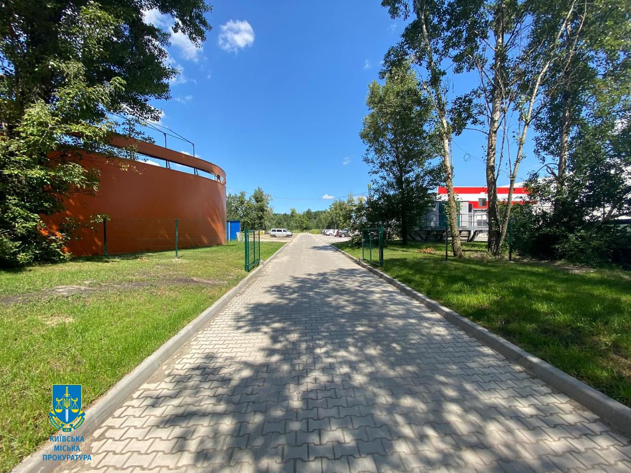 Правоохоронці знайшли порушення на 200 тис. грн.