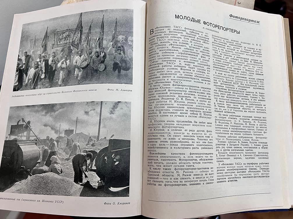 Коллекционеры бы оценили: киевские таможенники нашли жидкую коллекцию изданий, которая направлялась в Китай 3